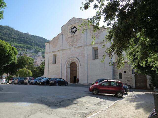 die Kirche des Heiligen Franziskus in Gubbio: eine der ersten Kirchen zu Ehren des Heiligen Franziskus