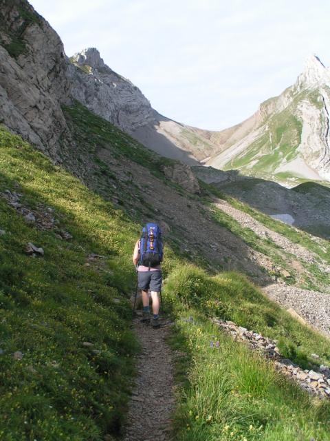 Mäusi Richtung Lötzlisalpsattel 1900 m.ü.M.