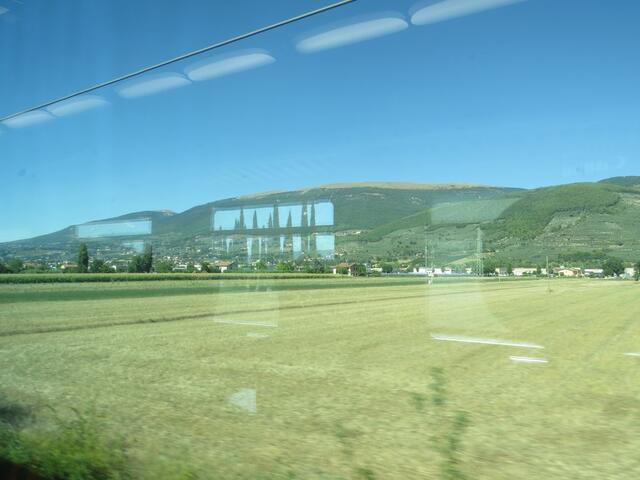 mit dem Zug fahren wir danach wieder zurück nach Assisi