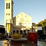 wie schon am Vortag geniessen wir danach den Blick auf den Dom und gleichzeitig einen Aperitivo