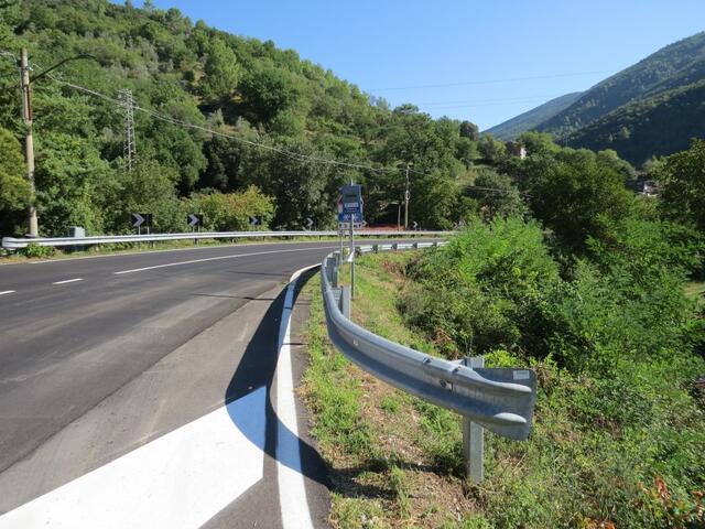 mit dem Bus fahren wir bis zum Dorfrand von Ceselli