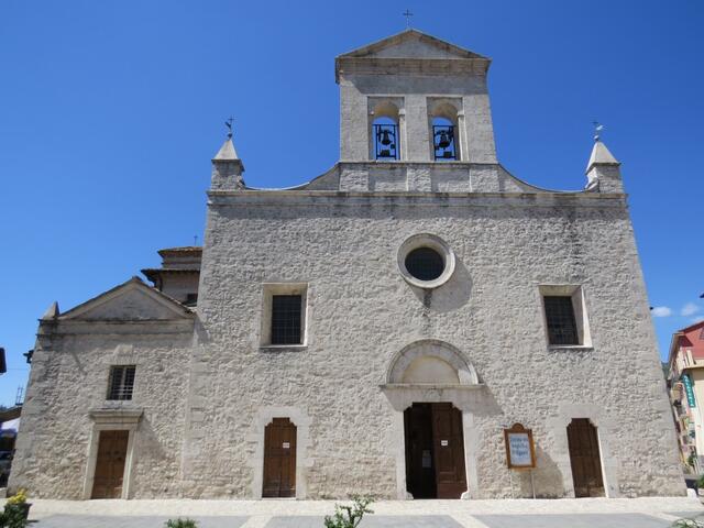 neben der Burg von Arrone besuchen wir die Renaissance Kirche Santa Maria Assunta aus dem 15.Jhr.