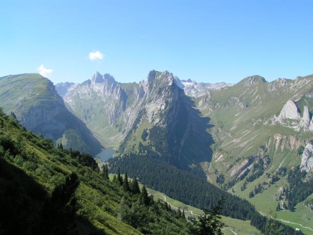 links Fälensee, Widderalpstöck, Widderalpsattel