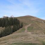 Blick zurück und hinauf zum Kronberg