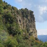 das weisse Kreuz auf dem Monte Adone ist nun gut ersichtlich