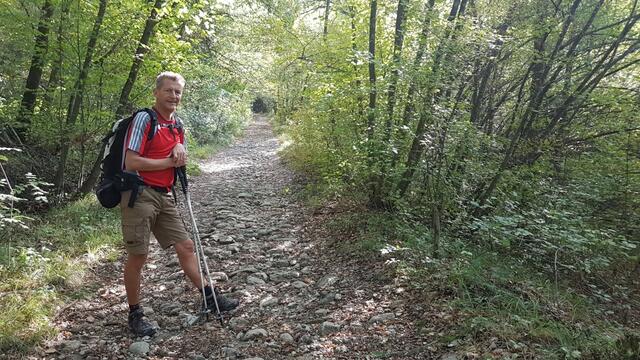 wir wandern auf diese geschichtsträchtige Strasse. Die Via Flaminia Militare verband Bologna mit Arezzo