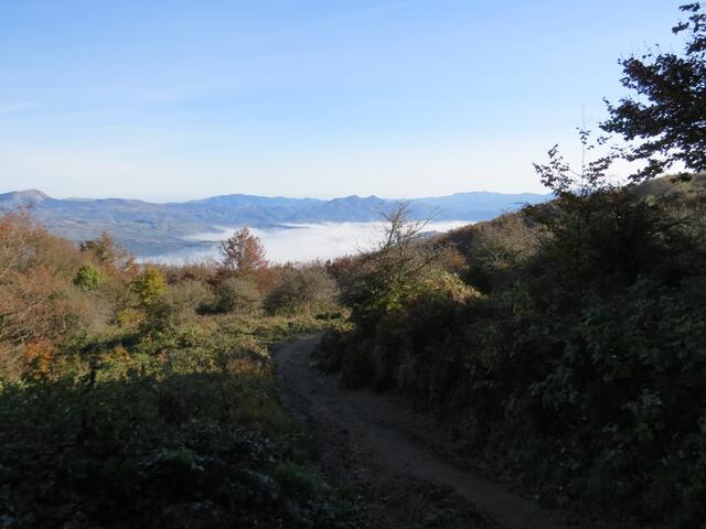 während dem wandern geniessen wir immer wieder so ein Panorama