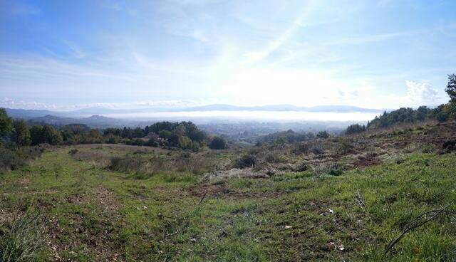 wir legen eine Mittagspause ein, und geniessen das schöne Panorama in die Ebene von Mugello