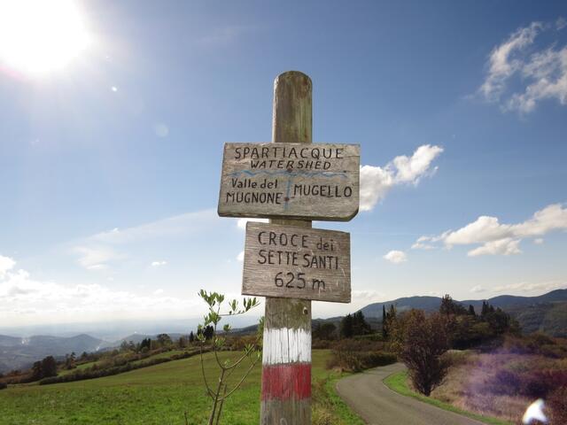 wir überqueren die Wasserscheide von Mugello