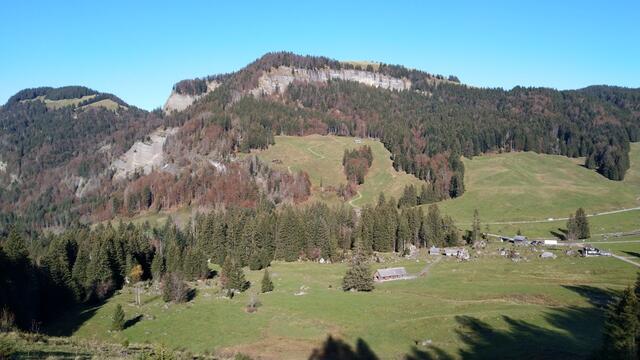 Blick hinunter nach Lutertannen wo wir noch vor kurzem durchgewandert sind