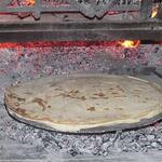 Spezialität des Hauses ist die Torta al testo die im offenem Feuer gebacken wird