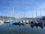 im Segelhafen liegen die meisten Schiffe noch im Winterschlaf