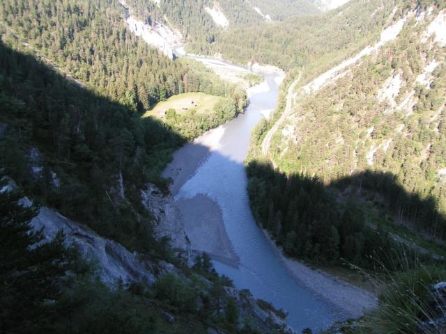 Vorderrheinschlucht bei Versan