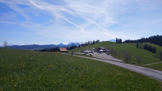 wir blicken zurück zum Pass des Raten