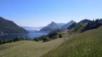 was für eine schöne Aussicht! Wir blicken auf Stansstad mit dem Bürgenstock