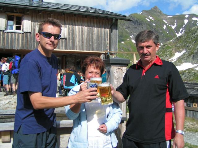 Prost bei der Terri Hütte