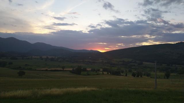 über das Rieto Tal geht die Sonne unter. Morgen geht es mit der ersten Etappe der Via di San Francesco los