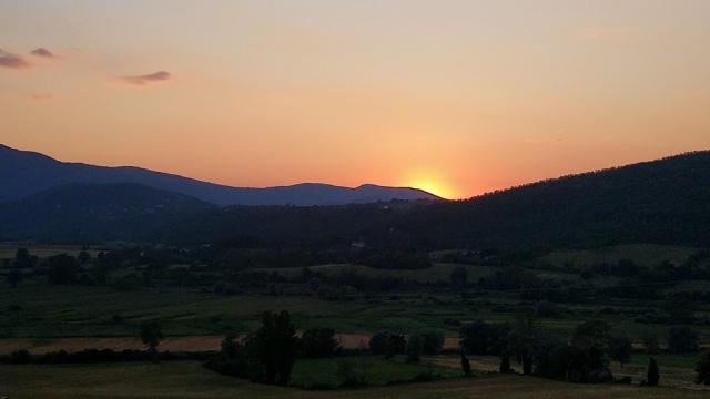 bei so einer schönen Abendstimmung draussen das Essen einzunehmen, einfach sensationell