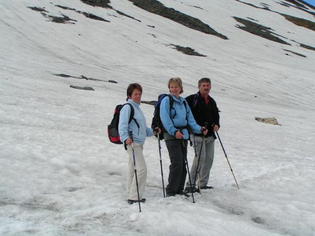 Irma, Mäusi und Vik im Schnee