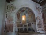 die kleine Kirche San Fabiano im Klosterkomplex, besitzt schöne alte Freskenreste