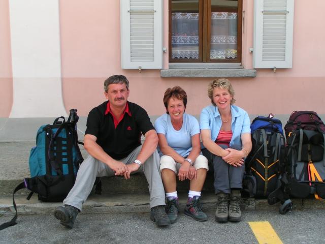 warten auf das Postauto