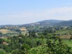 wir blicken zurück und erkennen am Horizont nochmals Calvi dell' Umbria