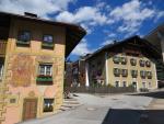 Freienfeld-Campo di Trens besitzt diverse Häuser mit sehr schönen bemalden Fassaden