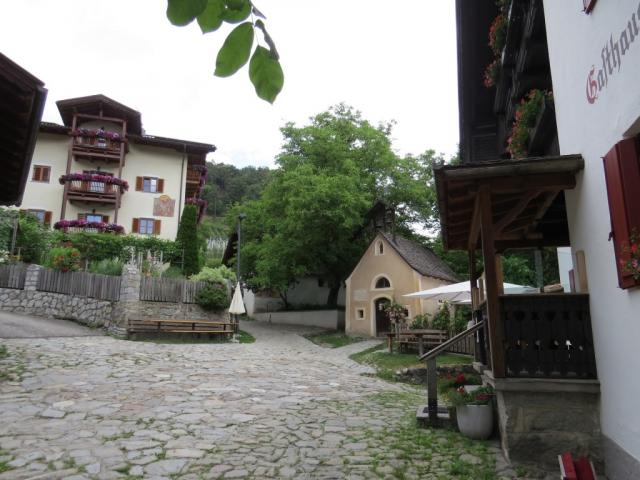 beim kleinen Weiler Pardell-Pradello mit dem Gasthaus Huber