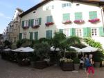 mitten in der historischen Altstadt von Brixen-Bressanone, laufen wir zum Restaurant Traubenwirt...