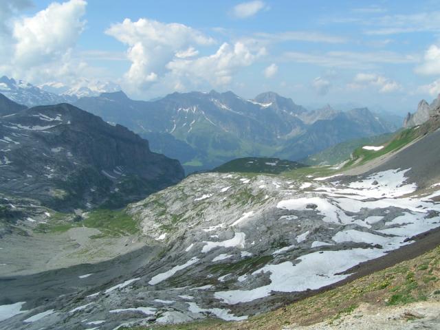 auf den Rot Grätli mit Blick Richtung Engelberg