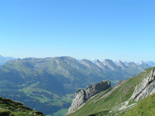 die Churfirsten: Chäserrugg, Hinterrugg, Schibenstoll, Zuestoll, Brisi, Frümsel, Selun