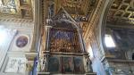 das gotisches Ziborium enthält die Reliquien der Häupter der hll. Petrus und Paulus