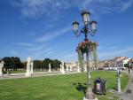 ein paar Schritte und wir stehen vor der riesigen Piazza Prato della Valle