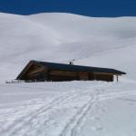 kleiner Zwischenhalt bei der Alphütte Spitzenbüel