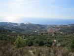 was für eine schöne Aussicht von hier oben. Wir blicken hinunter Richtung Santo Stefano al Mare