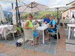 bevor es mit Bus und Zug zurückgeht, geniessen wir auf der Terrasse des Ristorante La Piazzetta das Mittagessen