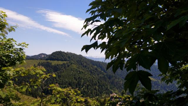 wir blicken zurück zum Napf mit seinem Berghotel