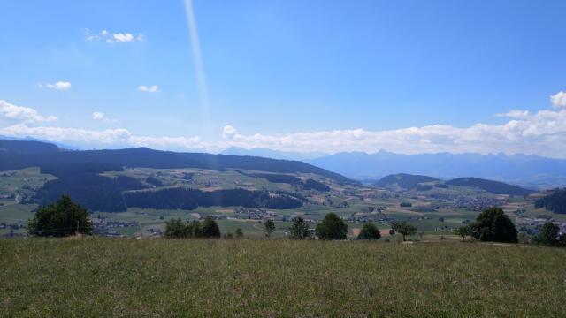 wir erkennen Doldenhorn, Altels und Niesen den wir auch schon besucht haben