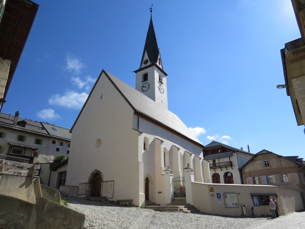 wir besuchen die reformierte Kirche von 1577