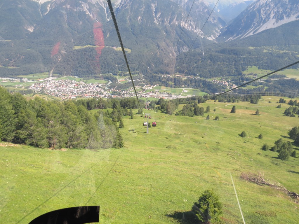 mit der Gondel geht es danach bequem hinunter nach Scuol