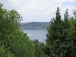 ...führt uns direkt zum zweiten Kratersee der heutigen Wanderung, der Lago di Nemi