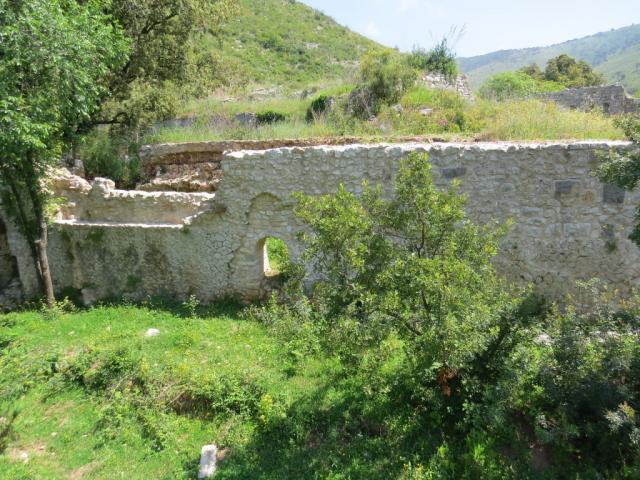 beim an Apollo Tempel. Später eine Militärische Festung des Königreich Neapel