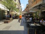 nach dem Mittagessen flanieren wir durch die schöne Altstadt