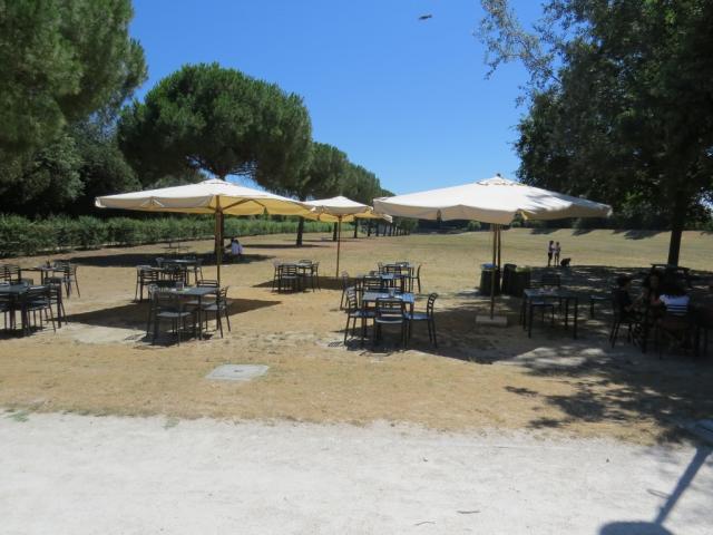 bei der Bar im Parco Urbano Mausoleo di Teodorico legen wir eine Pause ein