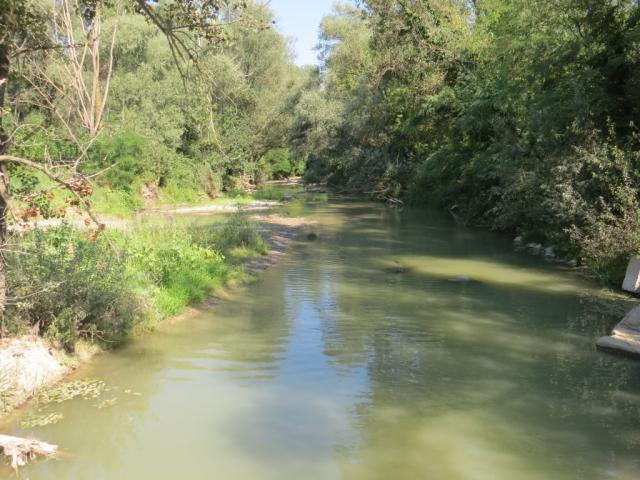 wir überqueren den Fluss Ronco...