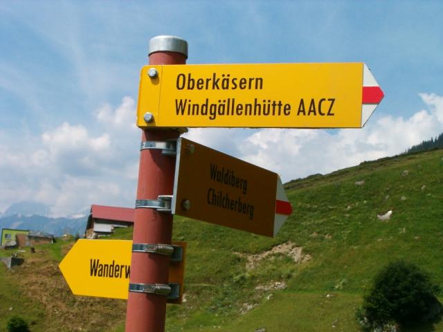 Wegweiser bei Egg