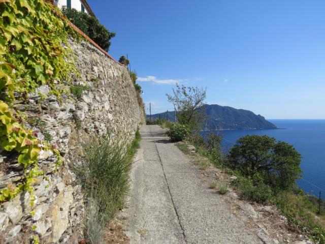 weiter geht unsere wunderschöne Wanderung. UNser nächstes Zwischenziel lautet nun Polanesi