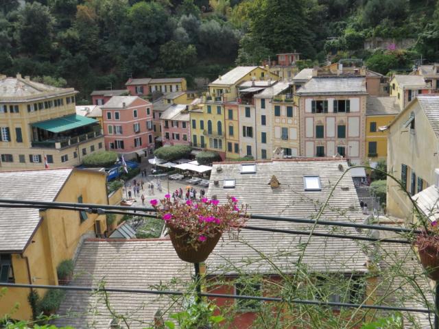 wir blicken zurück nach Portofino und sagen uns, wir kommen wieder