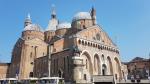 die Basilica di Sant'Antonio di Padova ist eines der berühmtesten und meistbesuchten Heiligtümer Italiens