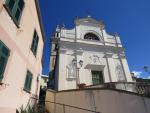 ...hinauf zur Kirche San Pietro in Rovereto